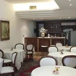 H Ruiins Bed & Breakfast
