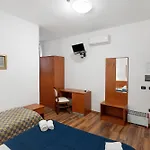 Bed & Breakfast H Ruiins