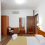 H Ruiins 3* Pompeji