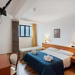 H Ruiins 3* Pompeji