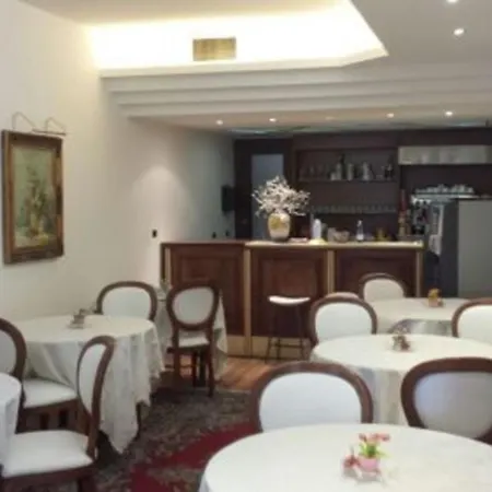 Apart Otel H Ruiins Pompei