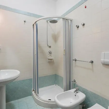 H Ruiins Apart Otel 3*