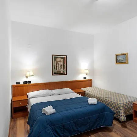 H Ruiins Bed and Breakfast