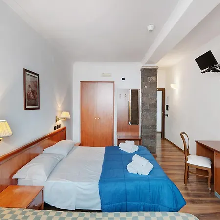 Apart Otel H Ruiins