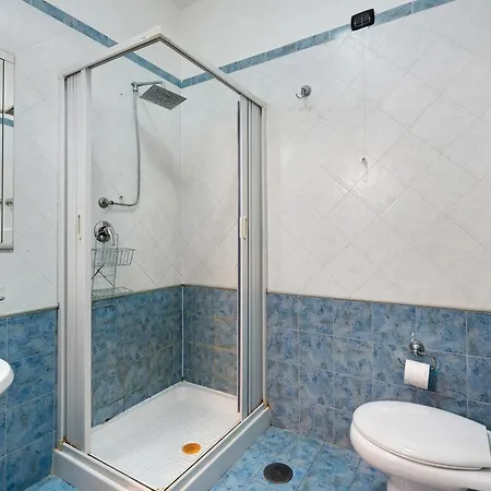 Bed and Breakfast H Ruiins Πομπηία