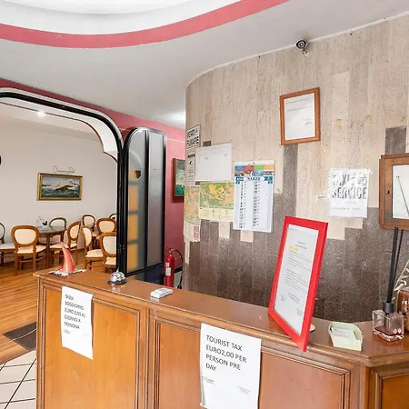 Apart Otel H Ruiins