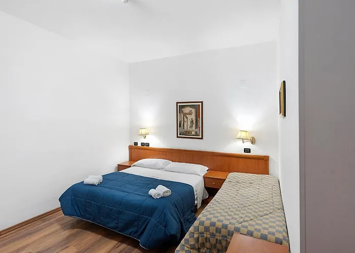 H Ruiins Bed and Breakfast 3*